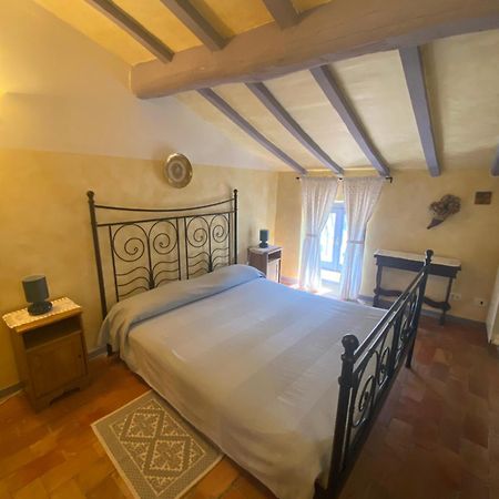 Maison Dina Collepardo Bagian luar foto