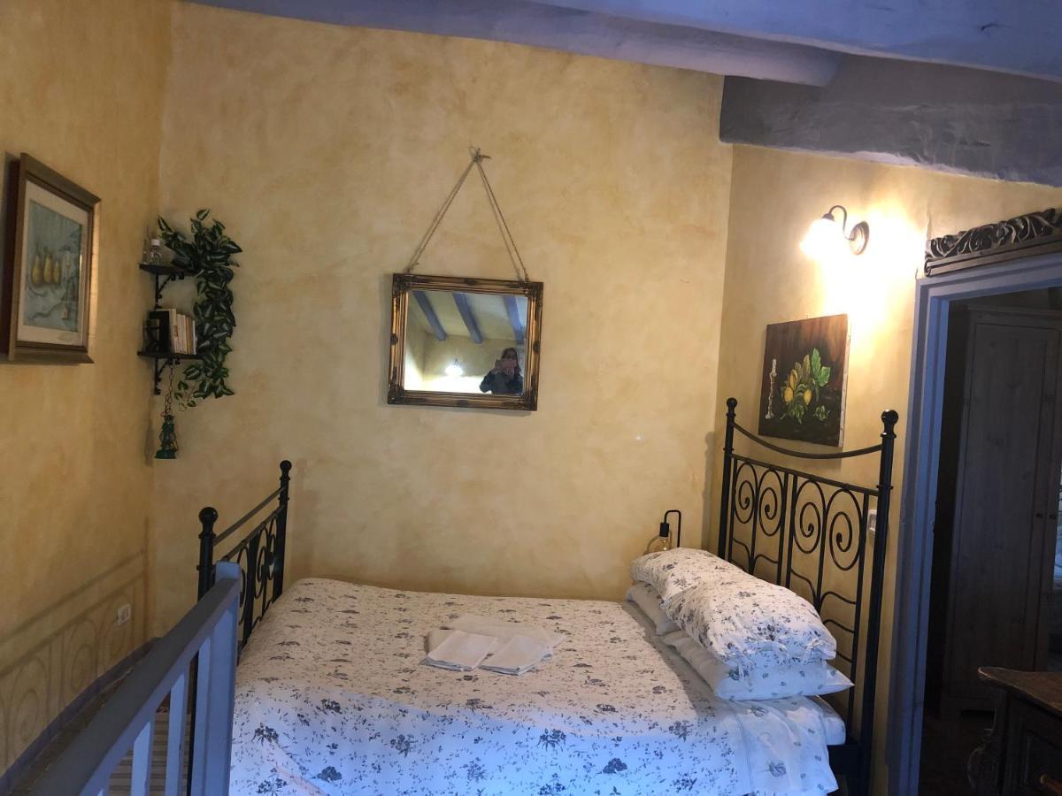 Maison Dina Collepardo Bagian luar foto
