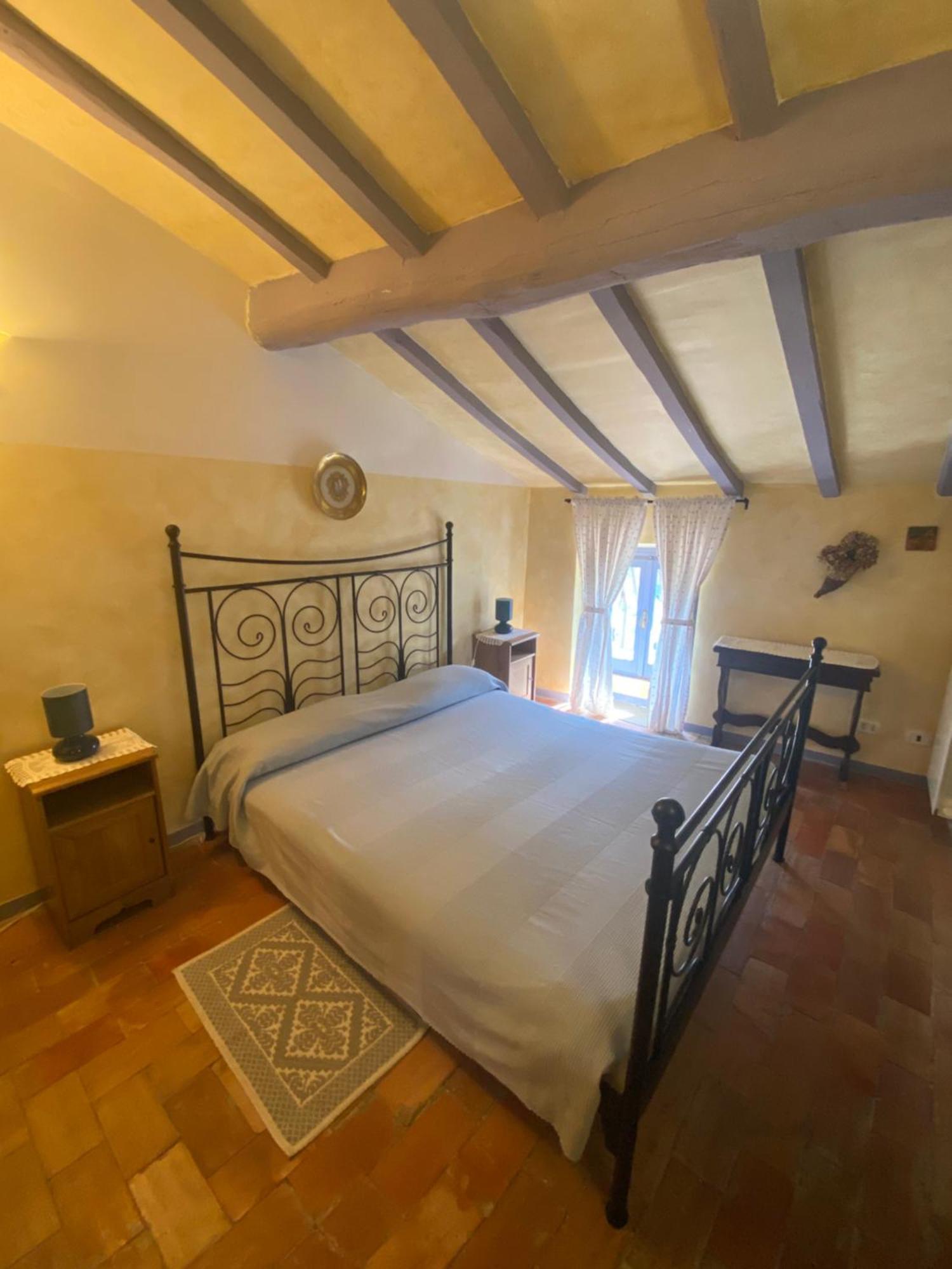 Maison Dina Collepardo Bagian luar foto