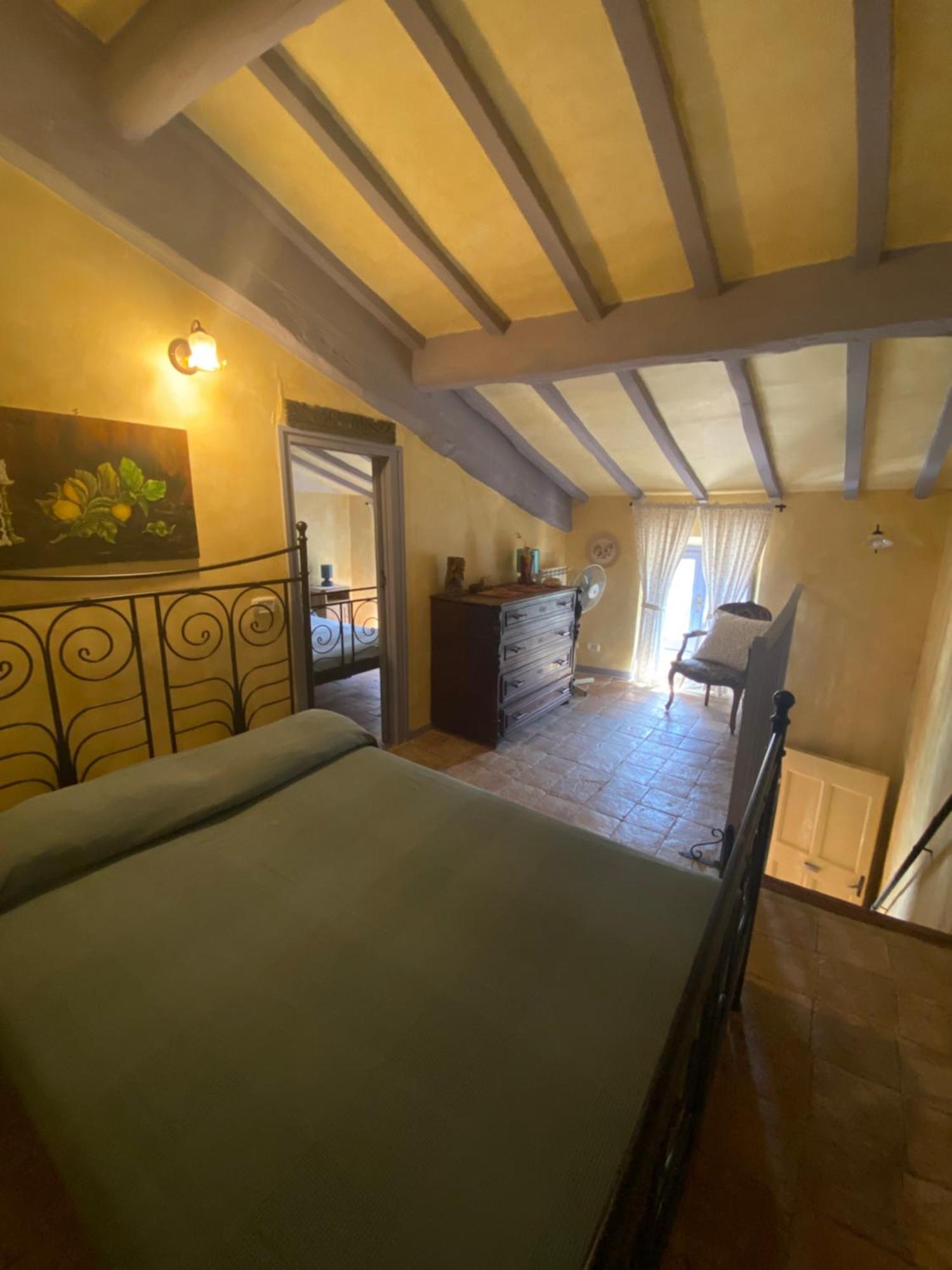 Maison Dina Collepardo Bagian luar foto
