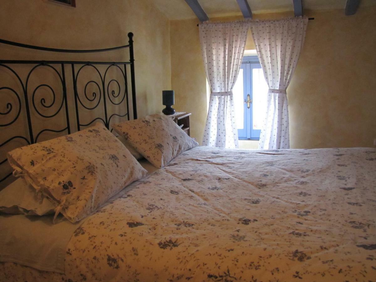 Maison Dina Collepardo Bagian luar foto